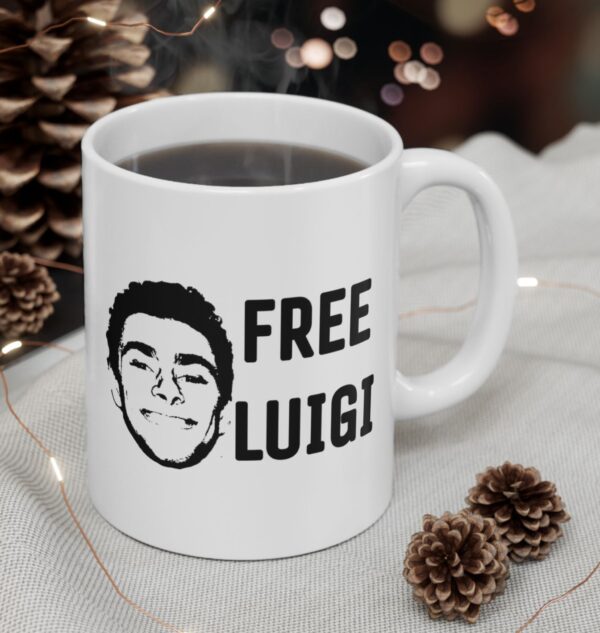 Free Luigi Mangione Mug US