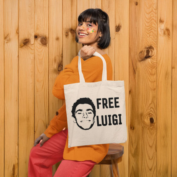 Free Luigi Mangione Tote