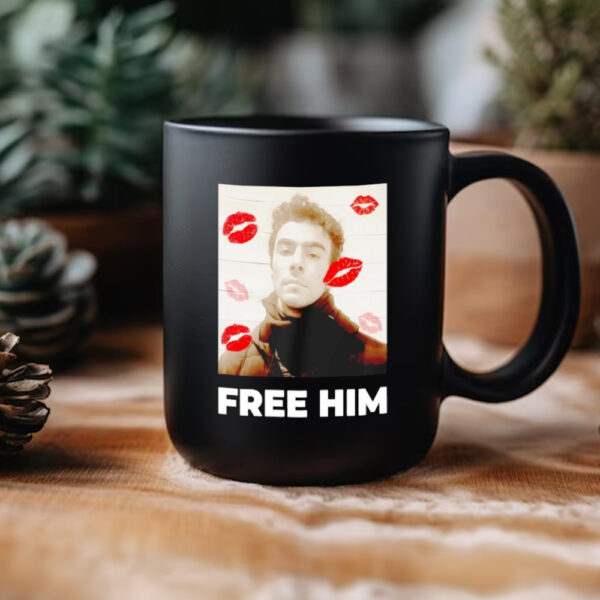 Luigi Mangione free him Mug2