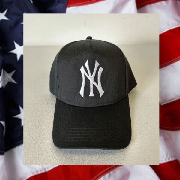 New-York-Embroidered-Hat,-New-York-Baseball-Cap,-New-York-City-Hats3