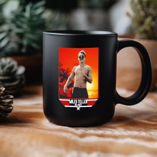 Rooster Topgun Retro Miles Teller Shirtless Mug3