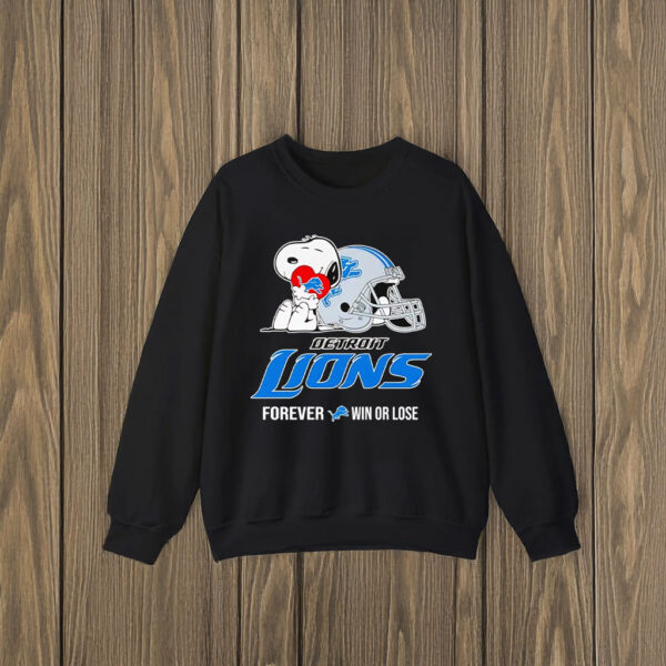 Snoopy hug Detroit Lions forever win or lose T-shirts