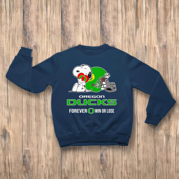 Snoopy hug Oregon Ducks forever win or lose T-shirts