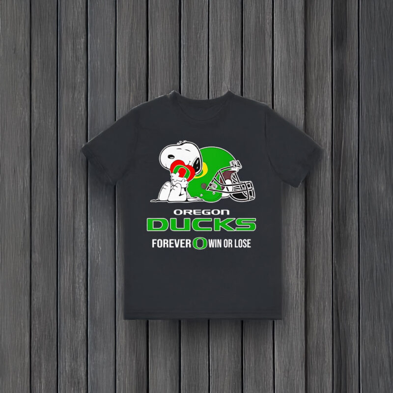 Snoopy hug Oregon Ducks forever win or lose T-shirts